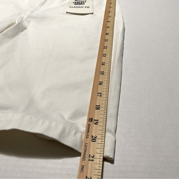 Dockers Perfect Shorts, Classic Fit, Flat Front, Light Tan, 100% Cotton, Size 29 - Picture 10 of 16
